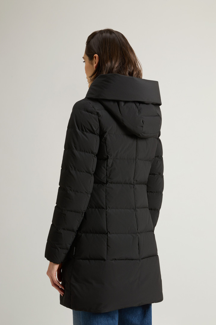 Woolrich-puffy-prescott-parka-0254-crna-2
